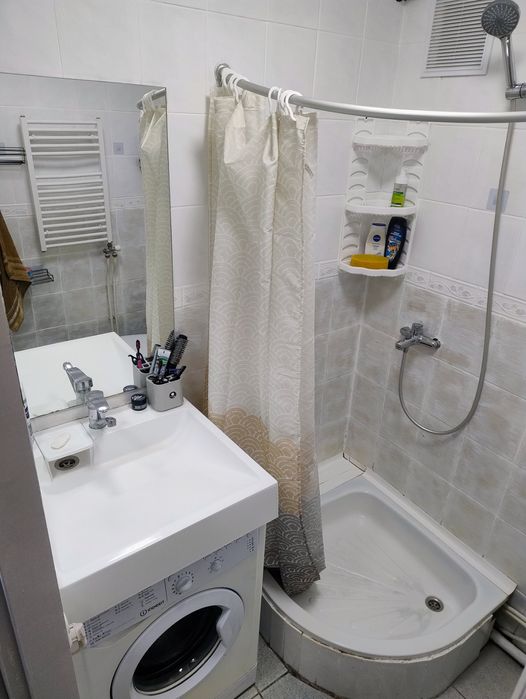 Здам в оренду 1кімнатну квартиру студію на вул Закарпатська