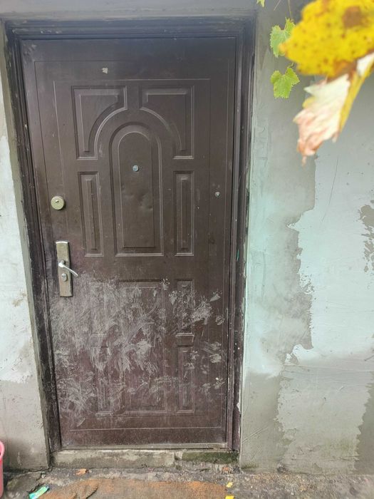 Продам частину житлового будинку