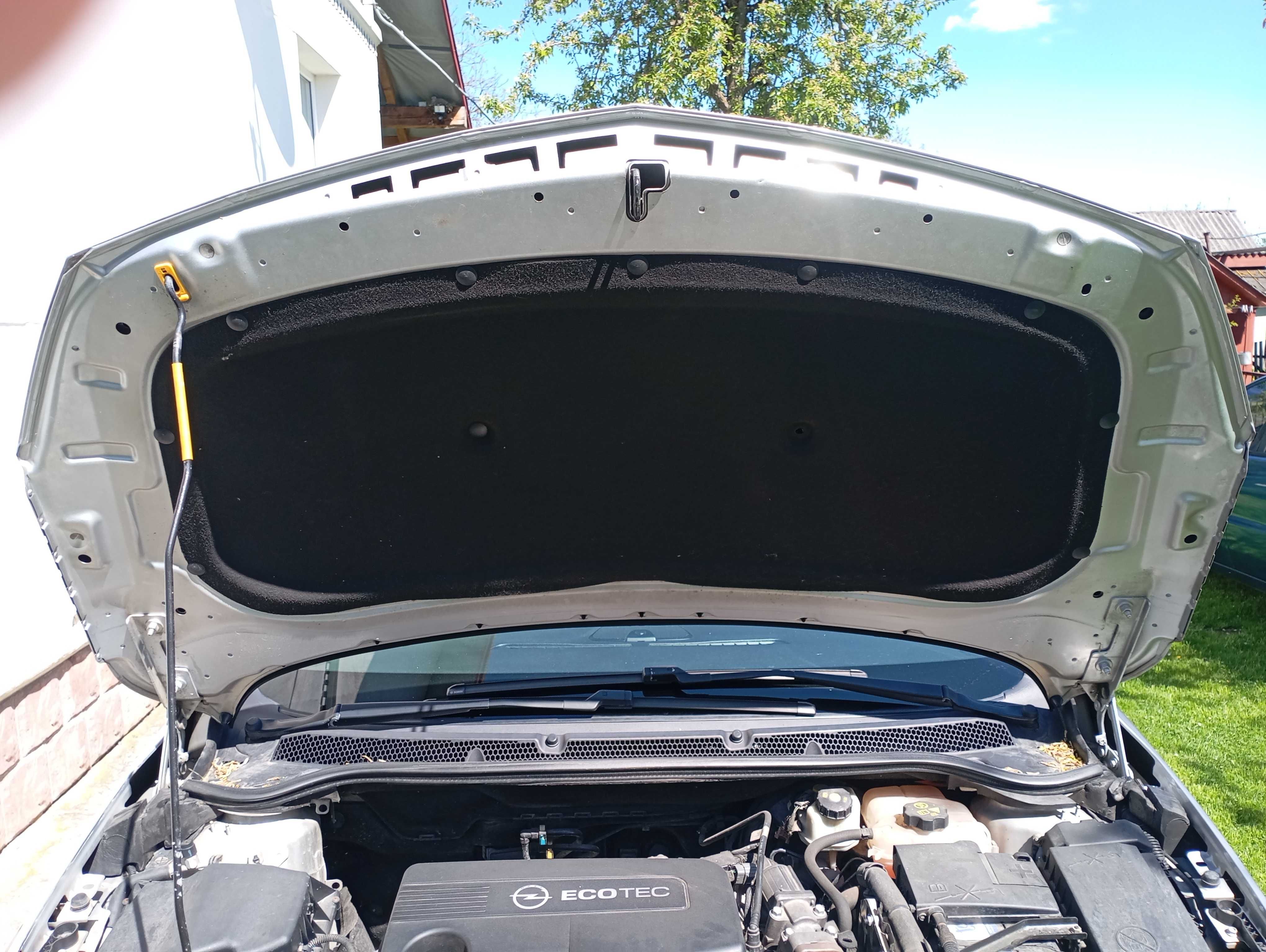 OPEL Astra j універсал