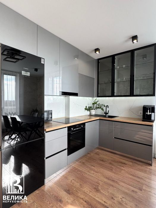 Продаж квартири «євро трійки» 76м² 2кім ЖК Акварелі-2 Вишневе Київ 3км