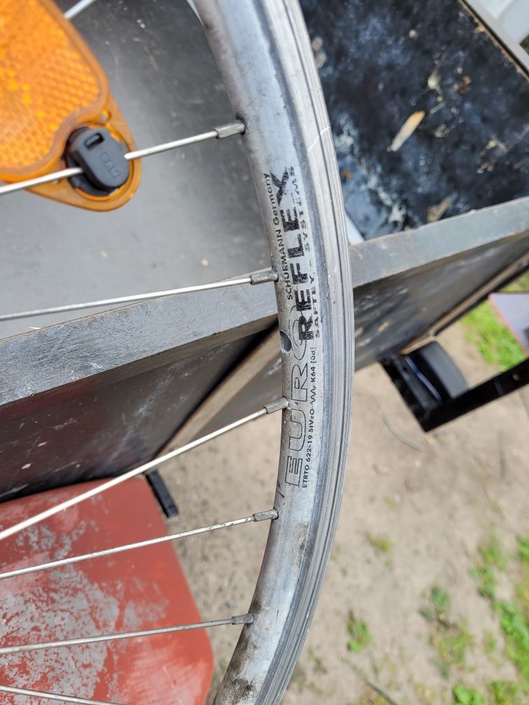 Koło do roweru aluminiowego z przerzutkami w piaście