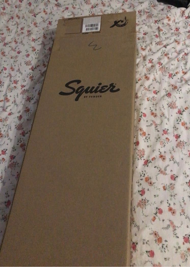 gitara elektryczna squier bullet stratocaster LRL BLK