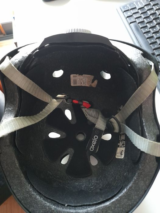 Trotinete Oxelo Stunstreet (4 rodas) + equipamento de proteção