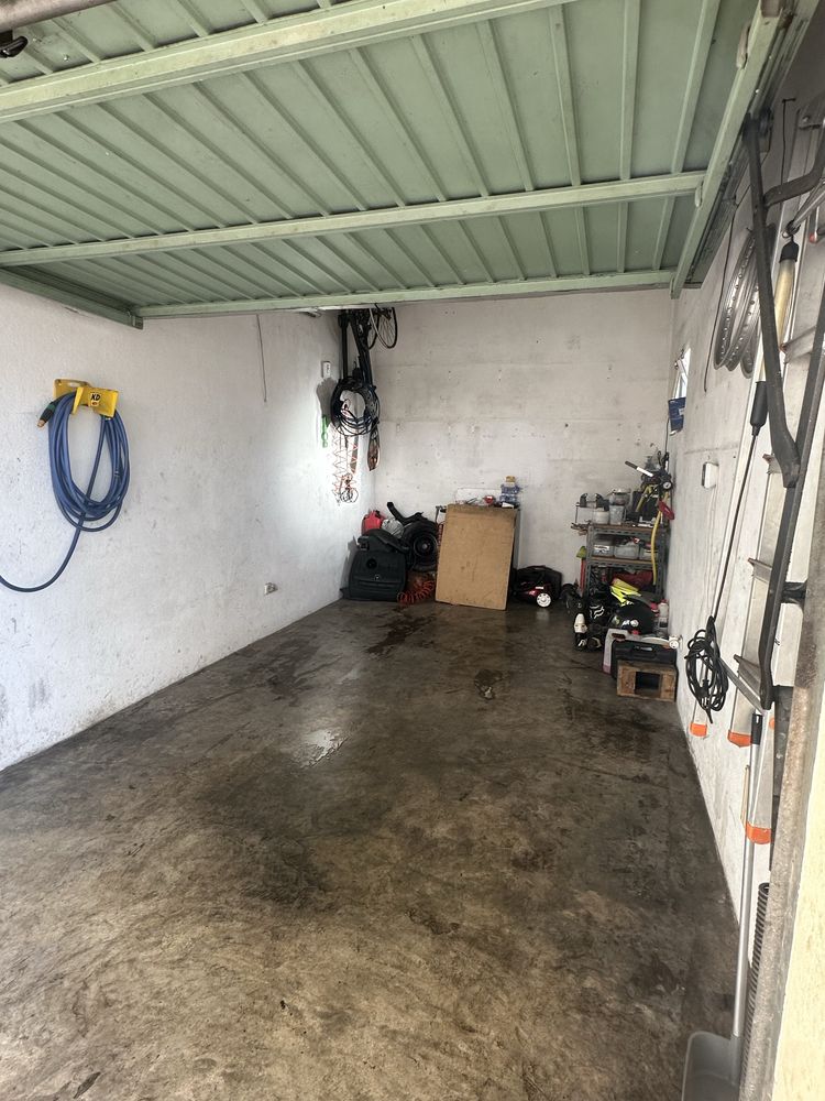 Garagem Boxe + Lugar Estacionamento em Condomínio Fechado