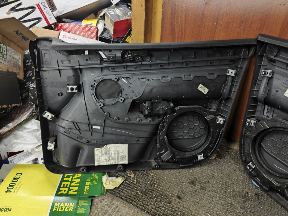 Карти Б/У GOLF-5 2006 року двигун 1.6 МПІ