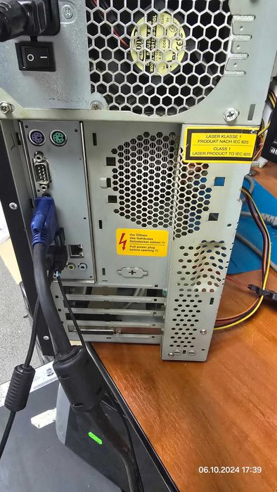 Комп'ютер Fujitsu. Intel Dual-Core E5800  3.2 ГГц, SSD 64Gb, DDR3 4Gb