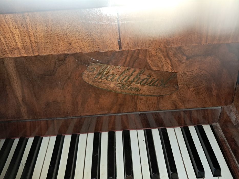 Witam mam do sprzedania pianino