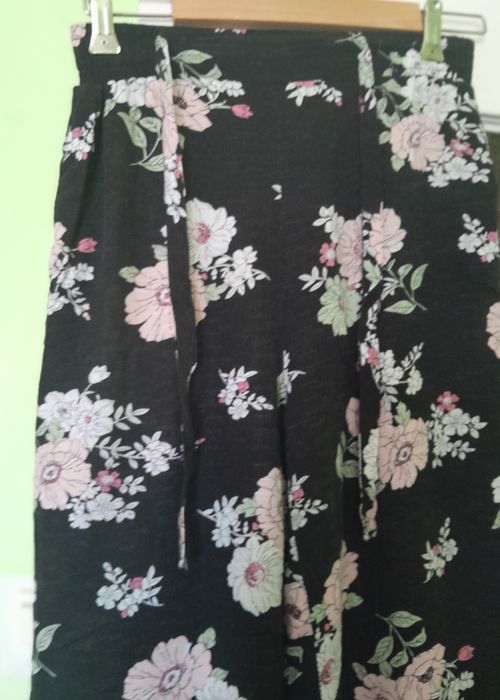 Letnie damskie spodnie 7/8 dl