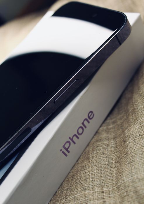 Продам Apple iphone 14 Pro