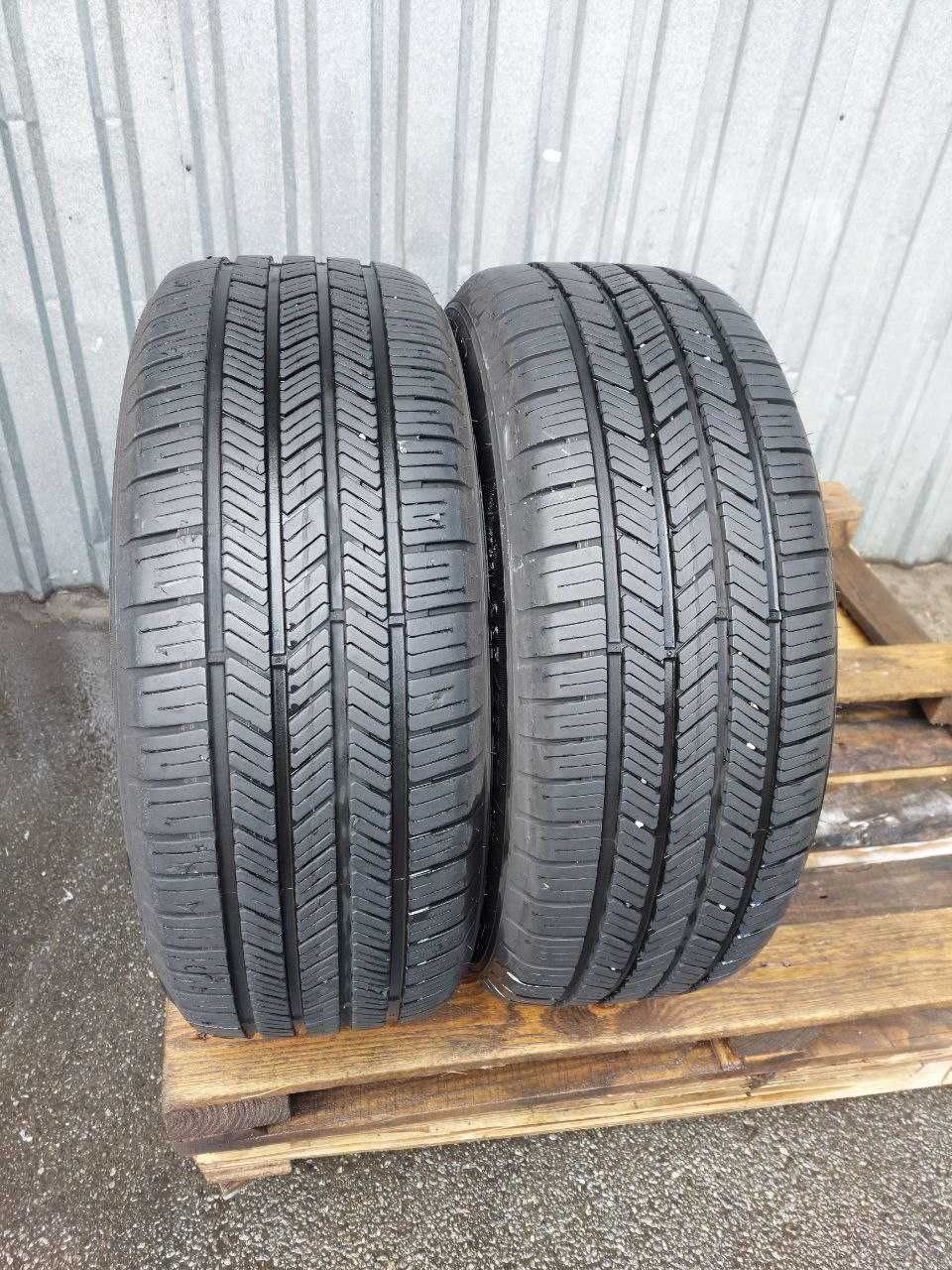 Шини б/в 225 55 R17 GoodYear Eagle LS2 rft