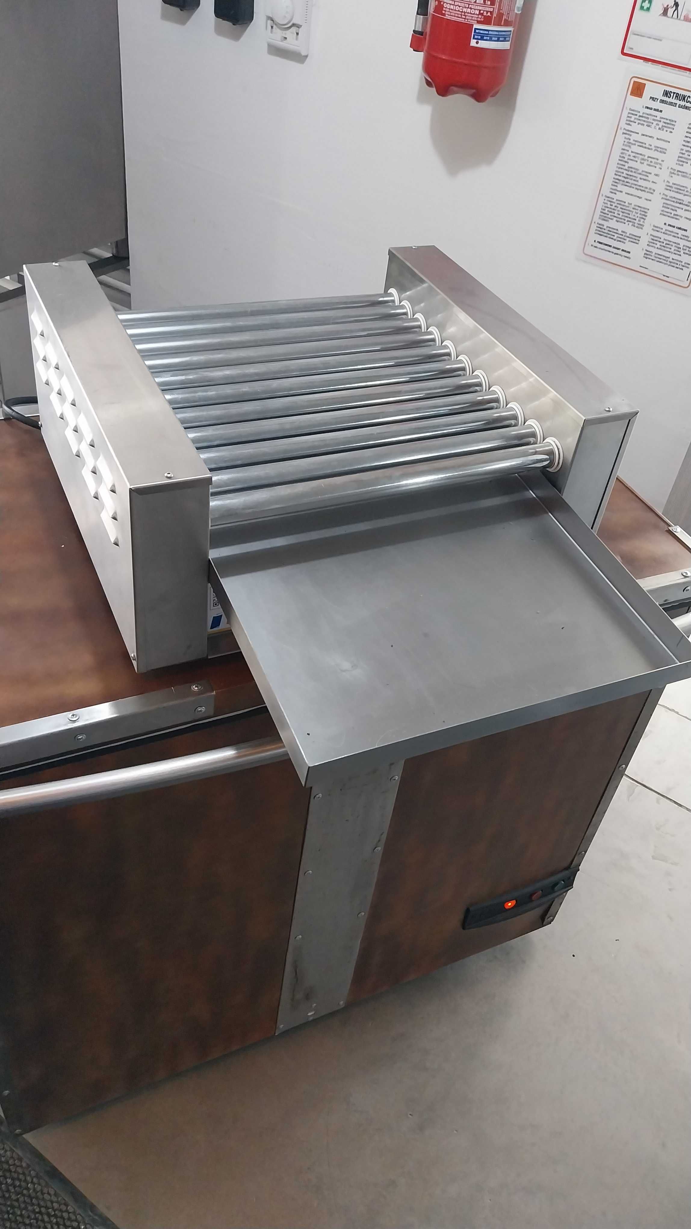 Podgrzewacz do parówek RG11 – 11 rolek, 2 strefy grzewcze, 1,4 kW