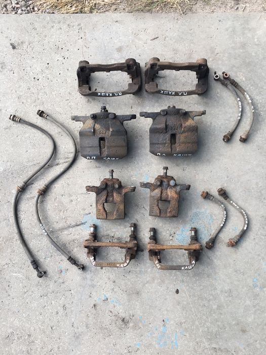 Суппорт супорт скоба передний задний Nissan Qashqai J10 X-Trail T31