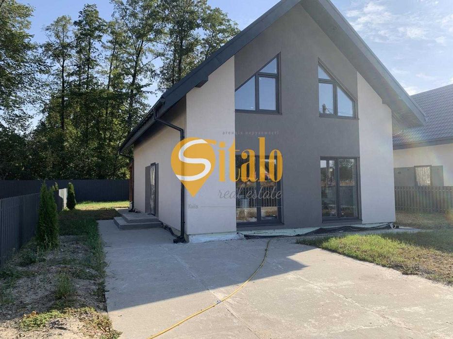 Компактний котедж у центрі с. Вишеньки, закрита територія. Без%