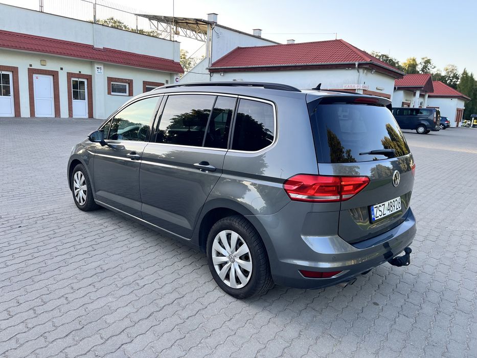 Volkswagen Touran 2.0 tdi DSG high line panorama led 2016r.