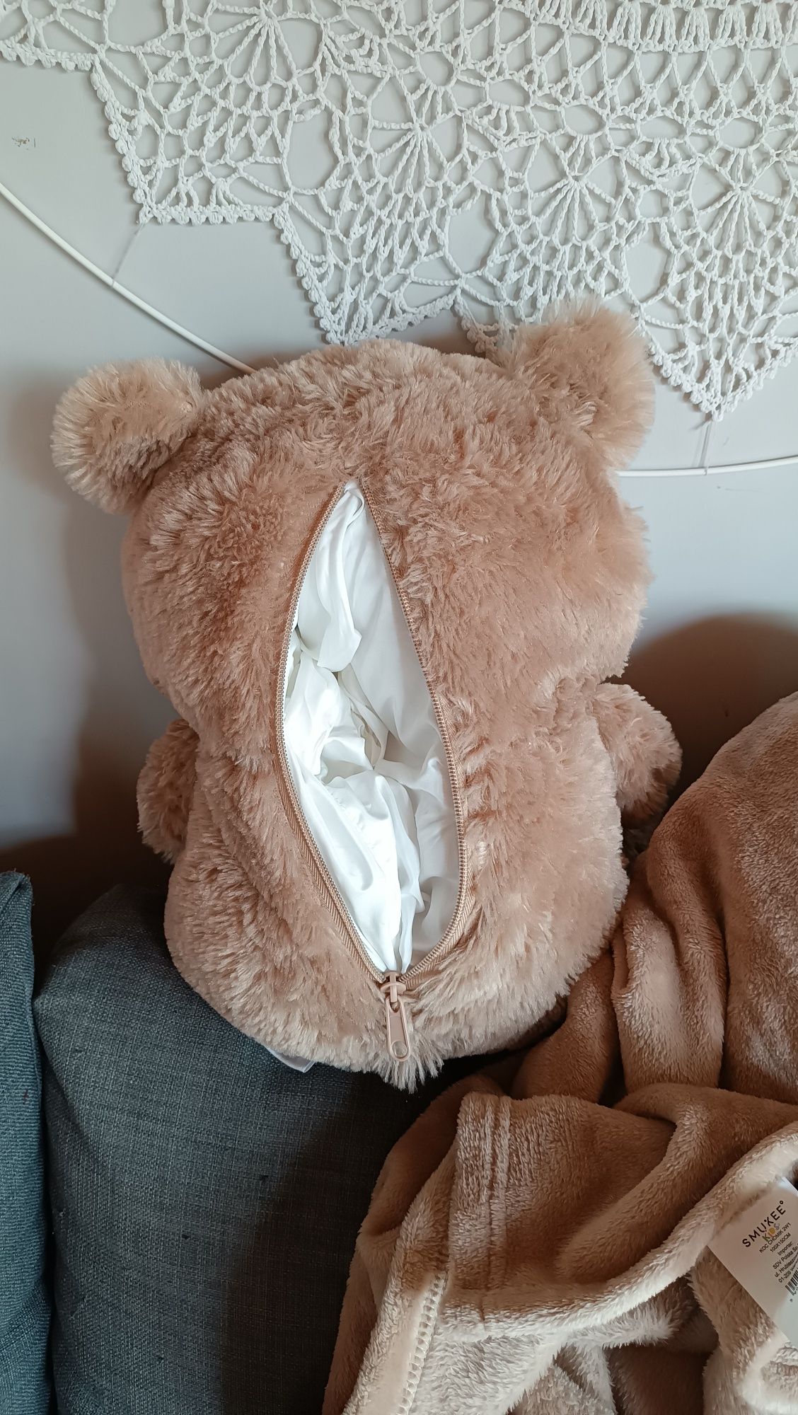 Miś 3w1 pluszak-kocyk-poduszka przytulanka smukee kids
