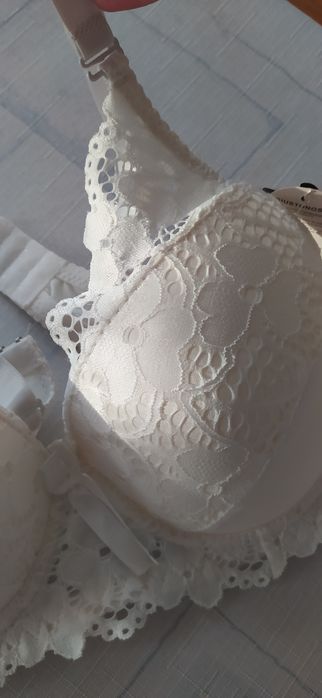 Biustonosz/stanik 75D