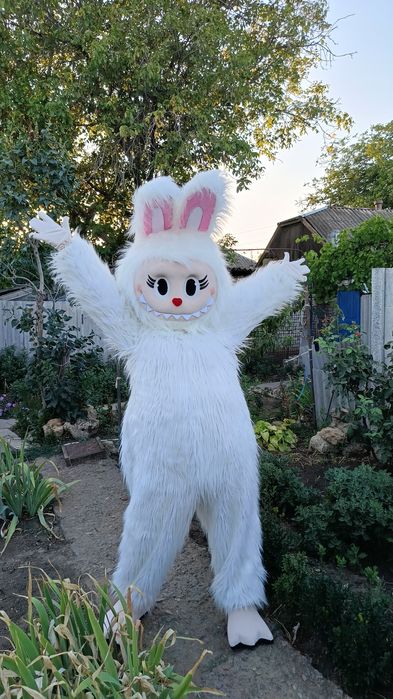 Аніматори,Рожевий та білий Ведмідь,Лабубу,Зайка,пес Патрон,Киця,Тедді