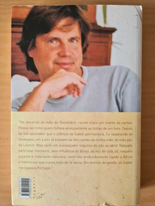 Livro "Deixei o Meu Coração em África" de Manuel Arouca