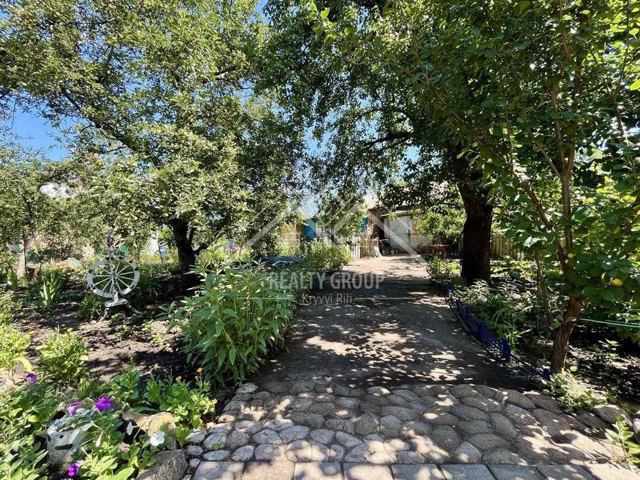 Продаж  просторого будинку Універмаг 44 квартал