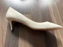 Kazar buty ślubne damskie R:39