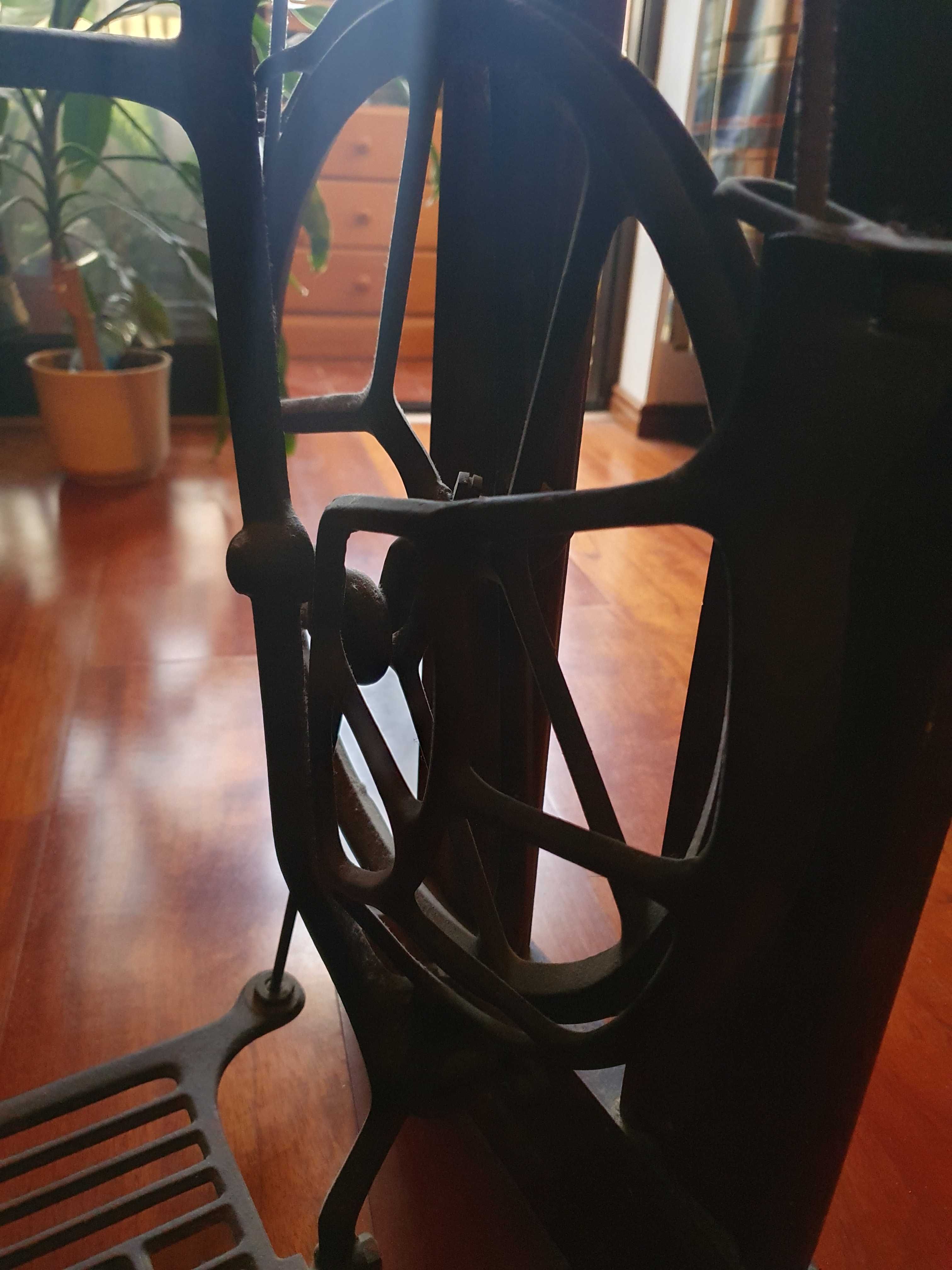 Maquina de costura Singer vintage