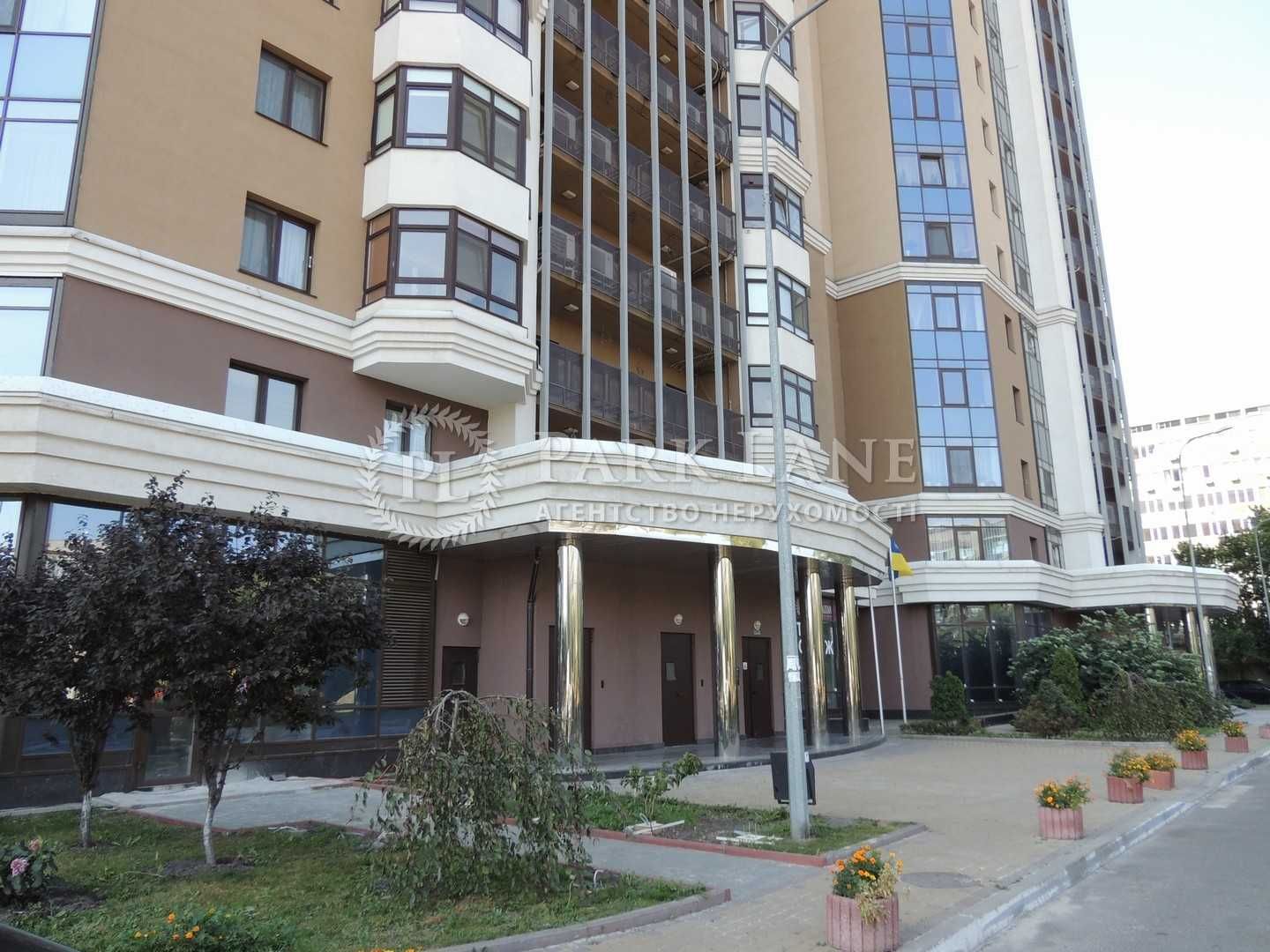 Продаж 3к квартири з ремонтом 117 кв м ЖК Космополітан Дегтярівська 25