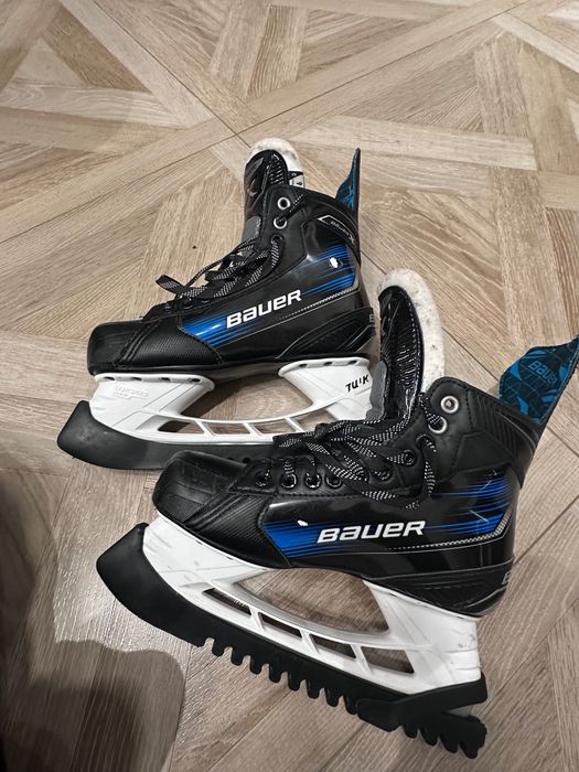 коньки хокейні bauer