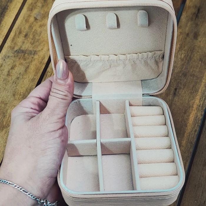 Guarda jóias personalizados