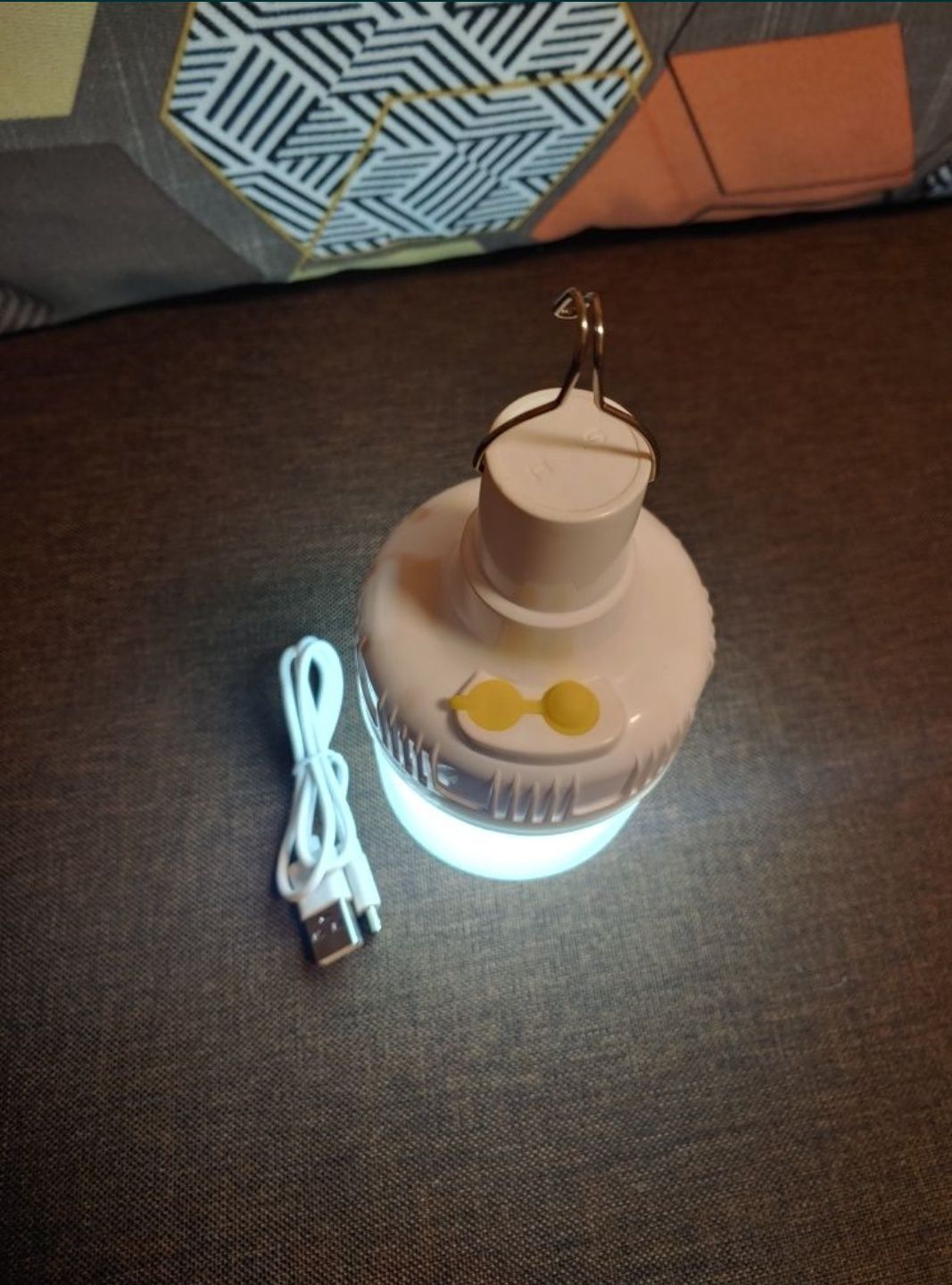 Лампа аккумуляторная, ліхтар для кемпінгу