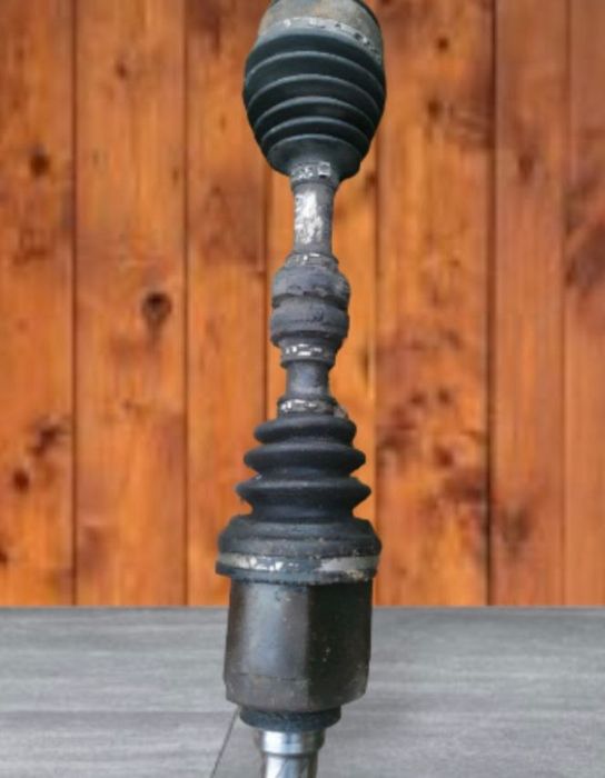 Піввісь ліва Nissan Primera p12 1.9 дизель полуось Ниссан примера р12