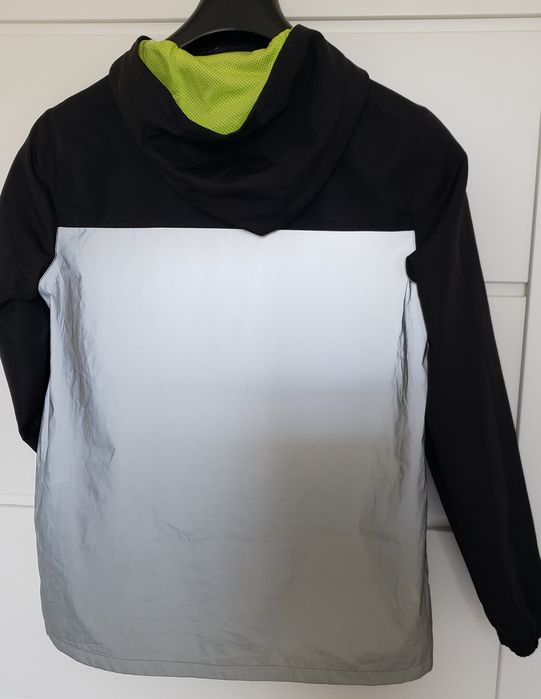 Kurtka wiatrówka/przeciwdeszczowa  13-14 lat F&F