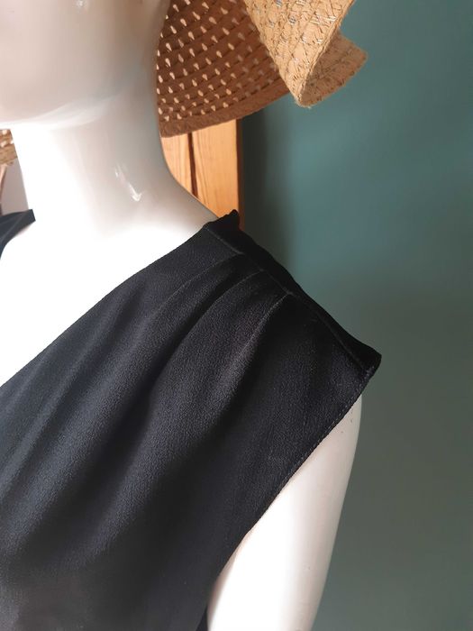 czarny elegancki kombinezon długa nogawka kopertowy weselny New Look L