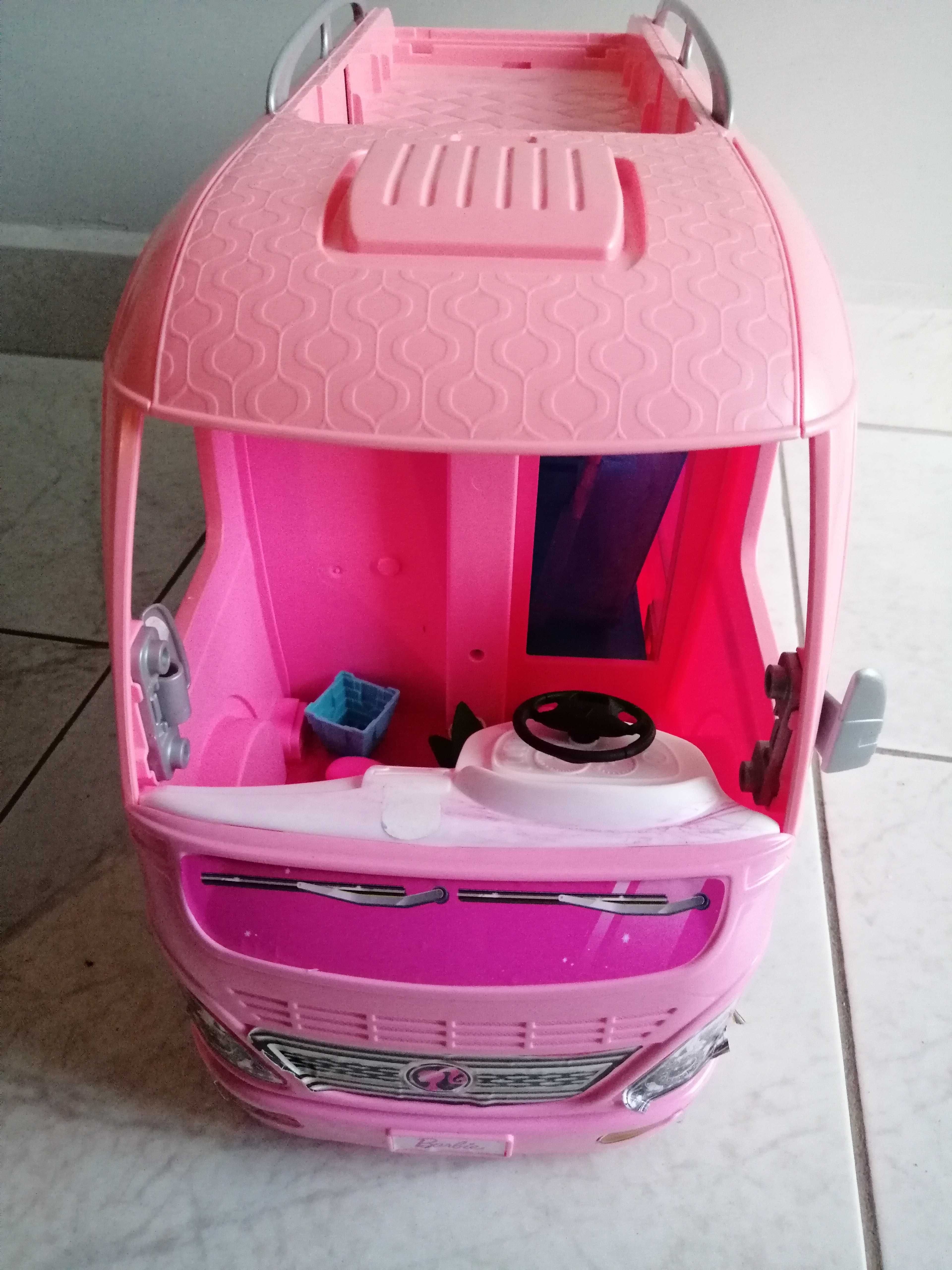 Samochód dla lalki Barbie