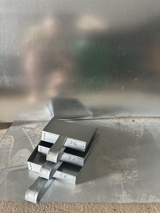 3 Pás em ferro novas