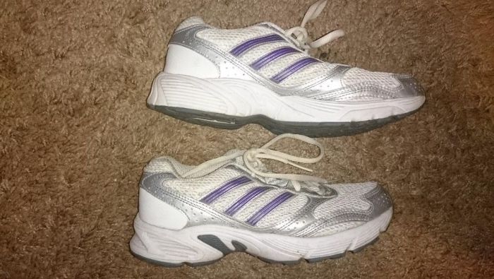 Buty Adidas rozmiar 36 2/3 wkładka 22,5 cm