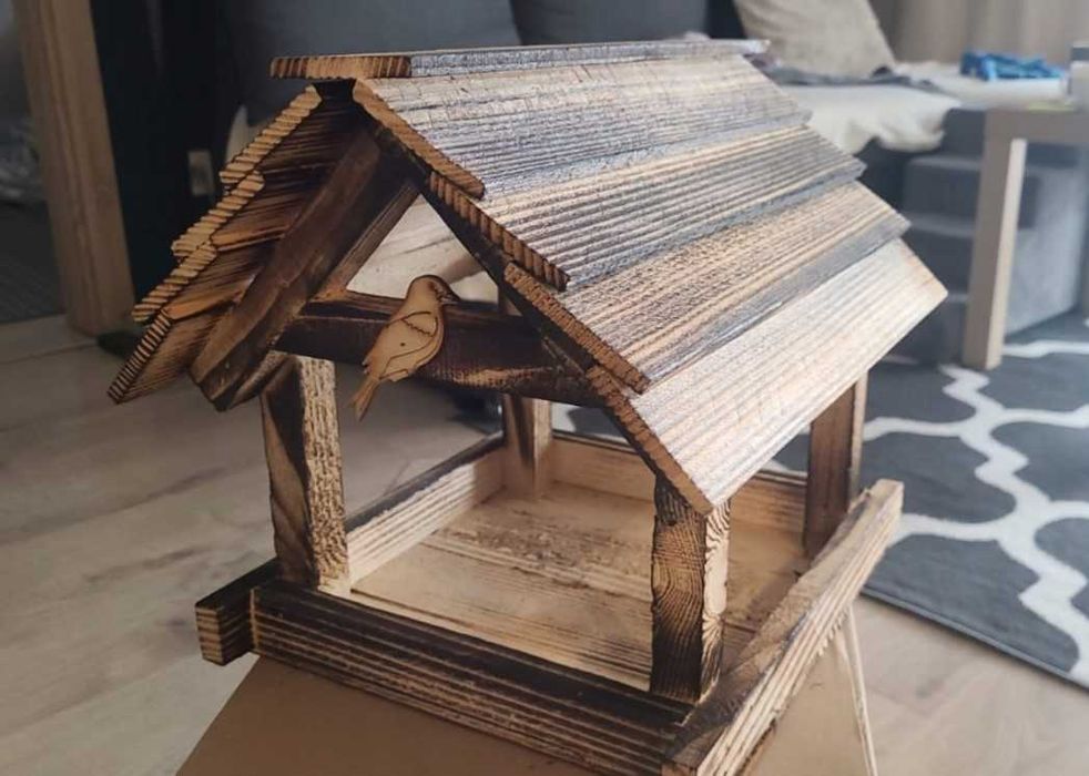 Karmnik Dla Ptaków Duży drewniany budka domek mocny opalany na karmę