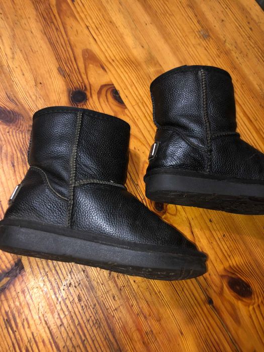 Уггі для дівчинки 30 розмір