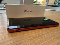 Iphone SE 128GB 88% baterii , oryginalne pudełko