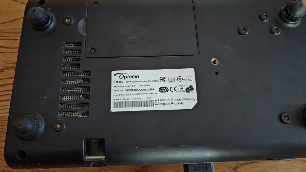 Projektor Optoma ex525st krótkoogniskowy