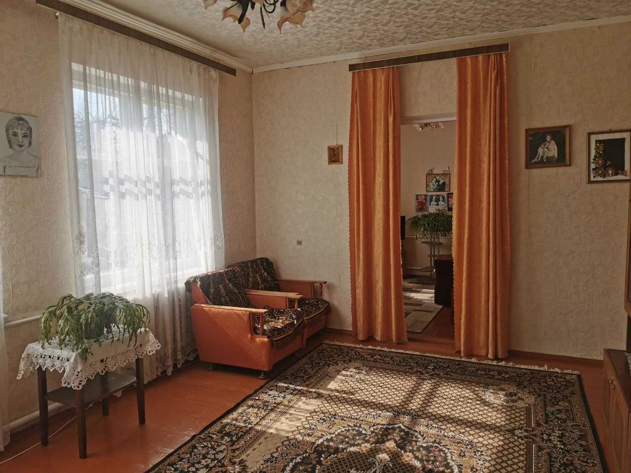 Будинок, 130м2, Обухів, вул. 8 листопада. 19 соток. Обмін на квартиру