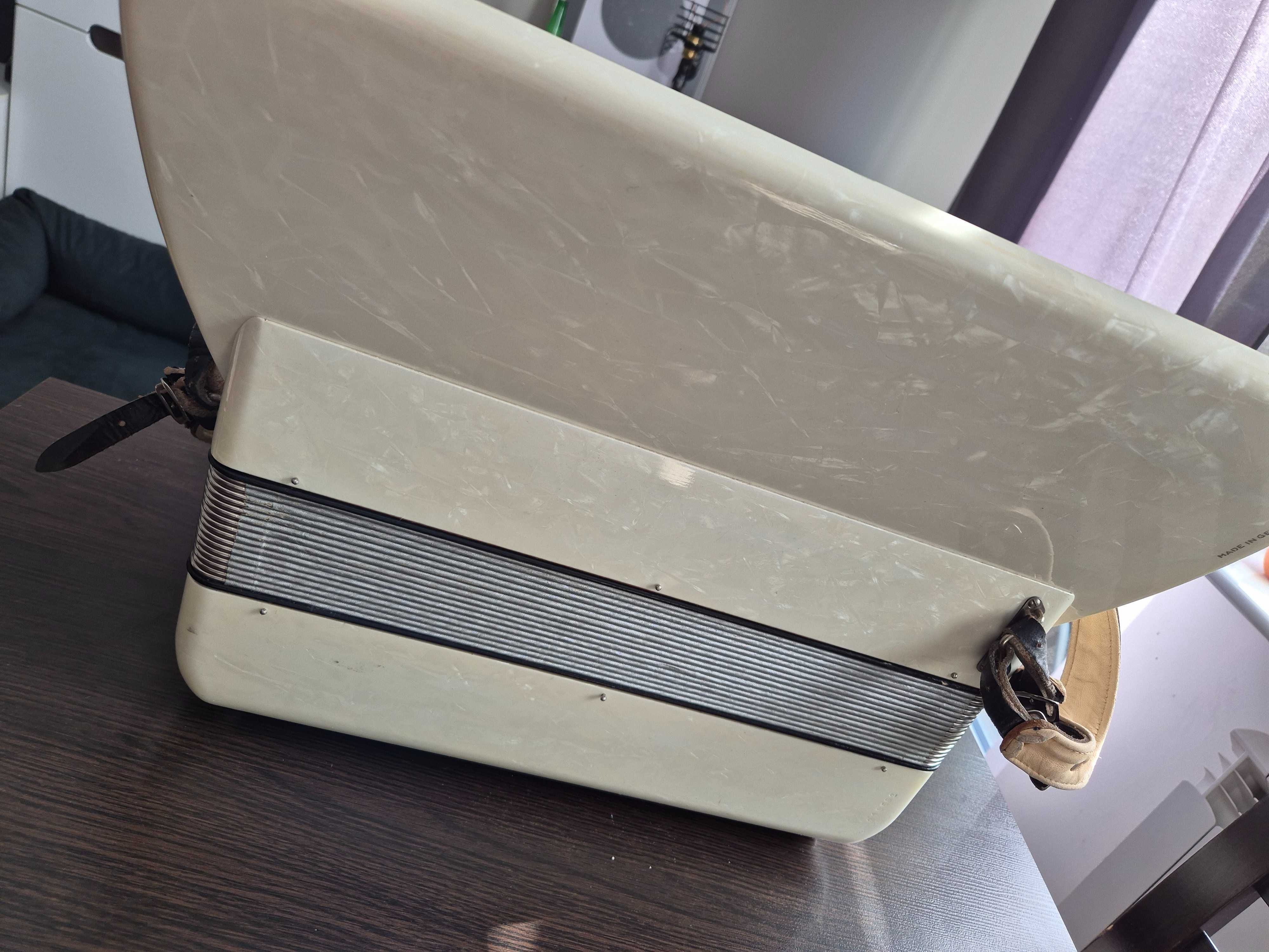 Akordeon Hohner Tango II M