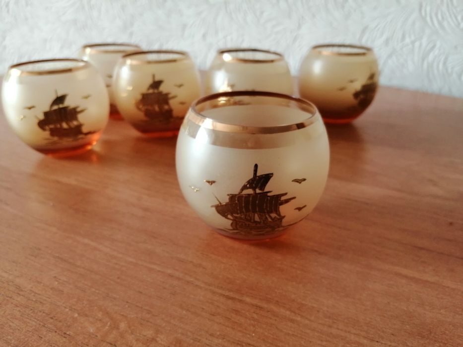 Продам скляний посуд