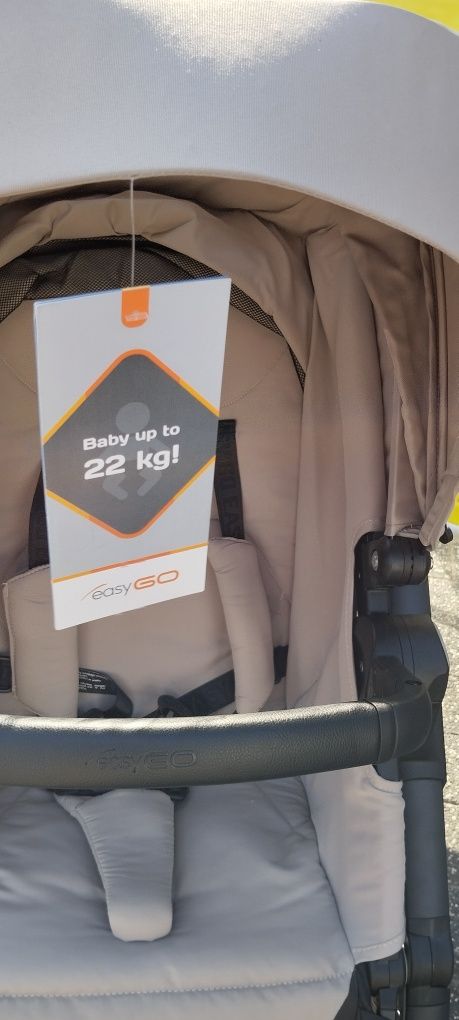 Nowy wózek spacerowy do 22 siedzisko w dwóch kierunkach jazdy
