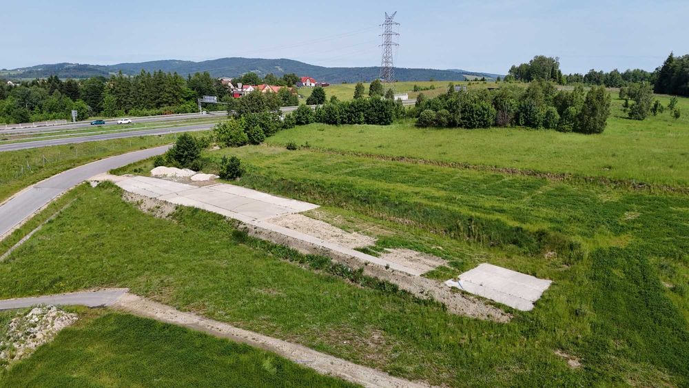 Działka przy trasie S7