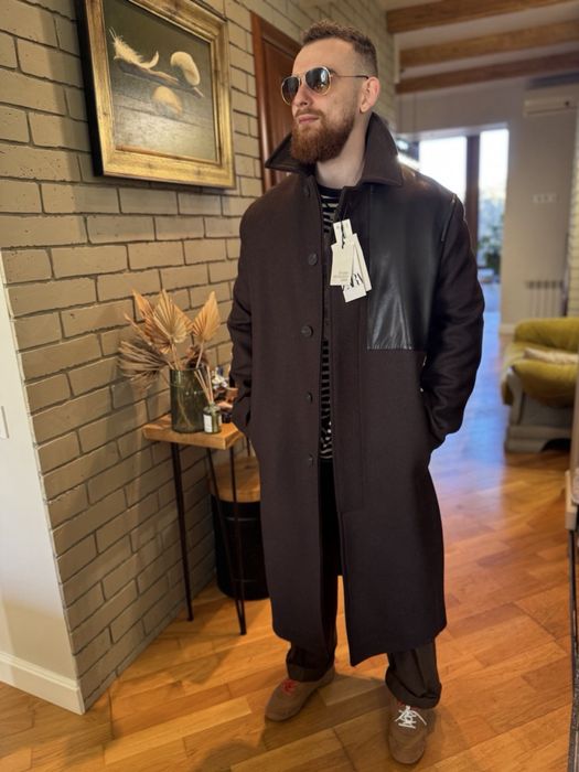 Чоловіче  пальто  Zara