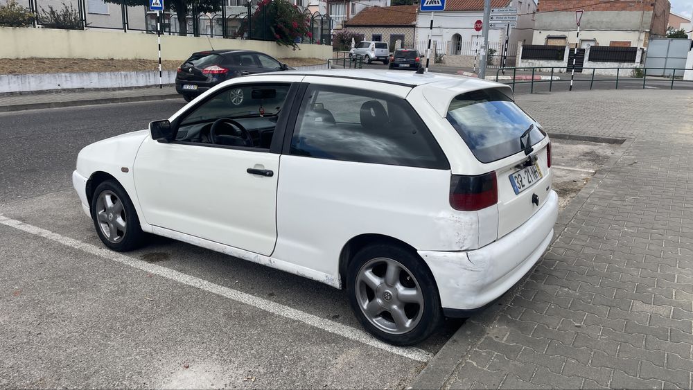 Seat ibiza 6k3 1.9tdi 90cv de livrete