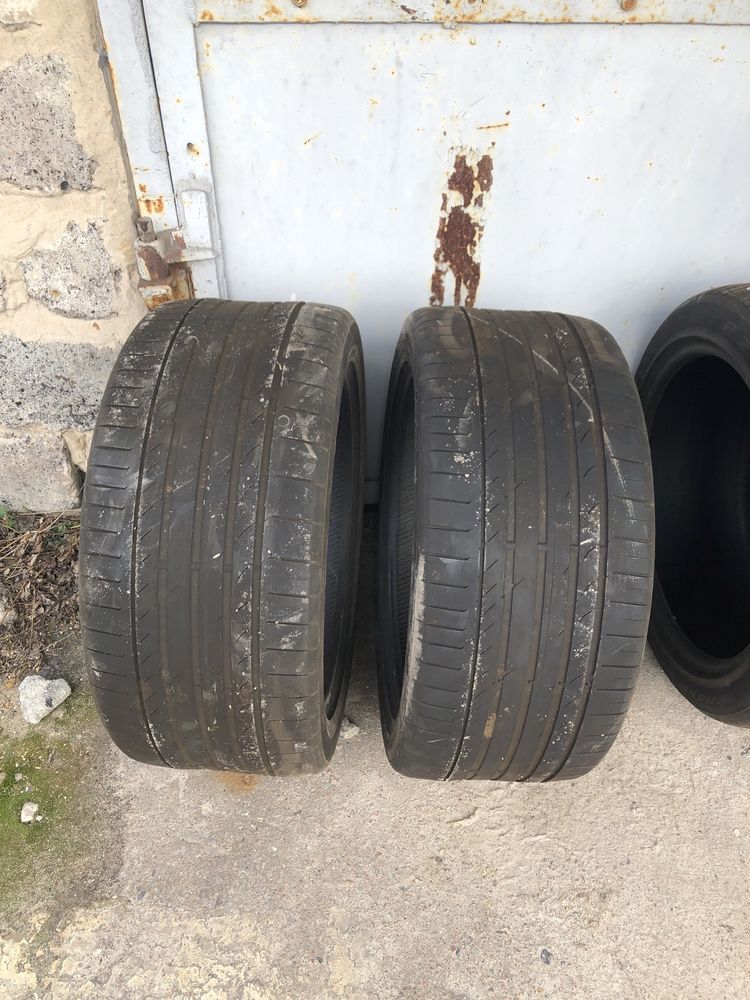 Продам резину 295/40 r20