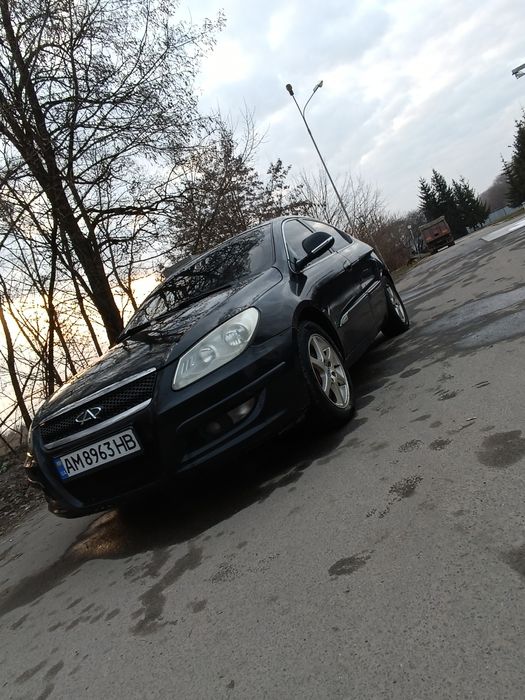 Продам Чері м11!