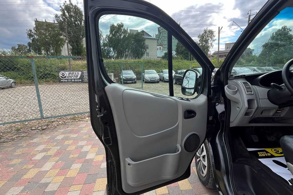 Renault Trafic 2012
