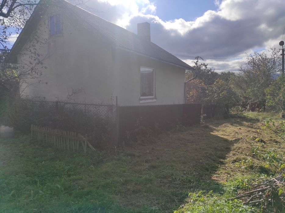 Продам цегляну Дачу